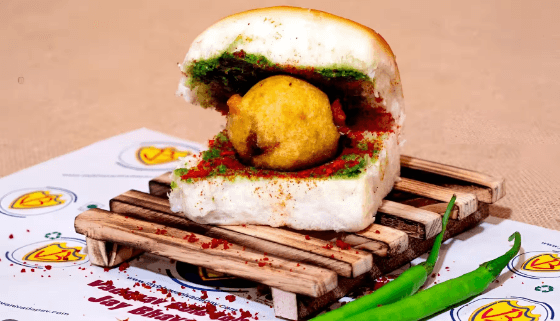 Jay Bhavani Vadapav - Mehsana Highway