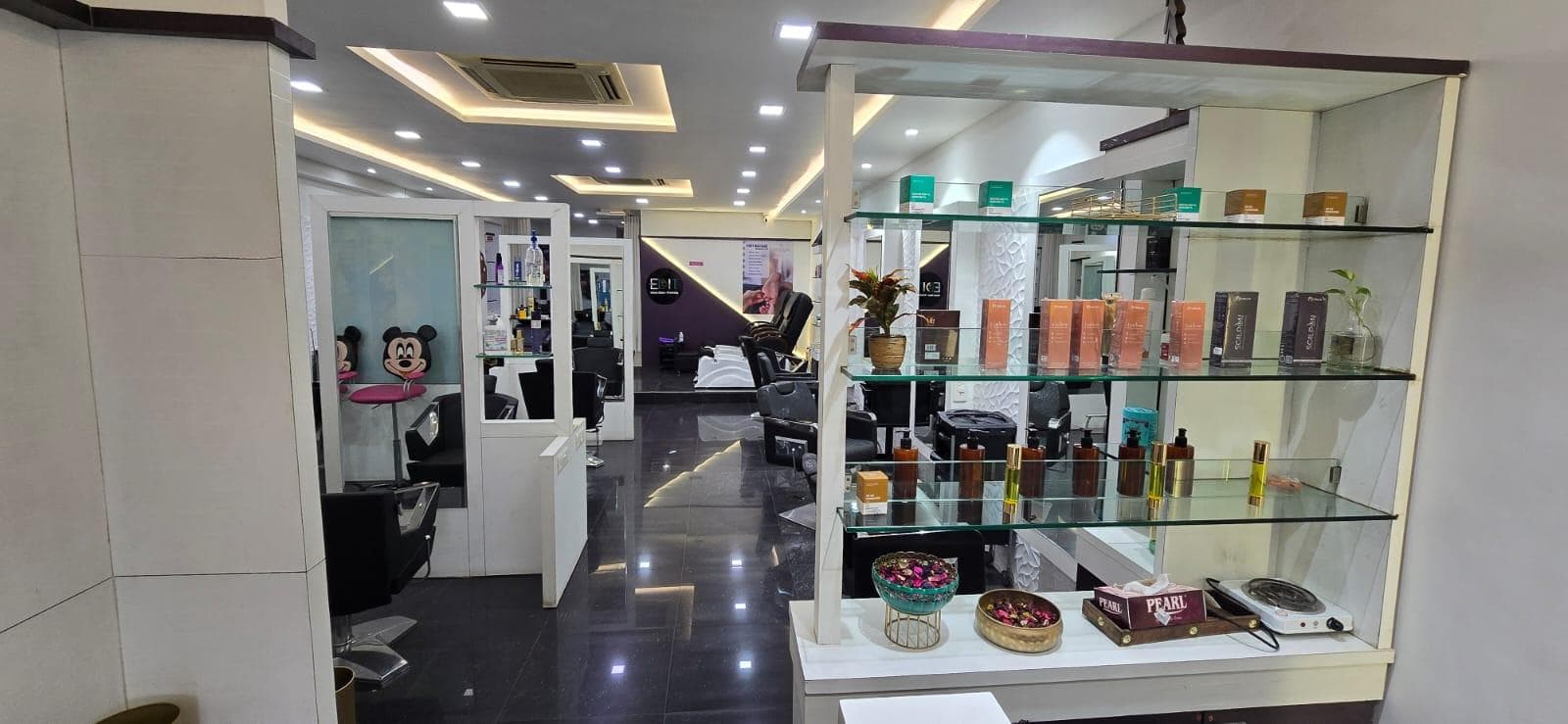 Edit Unisex Salon - Iscon Cross Road photo 2