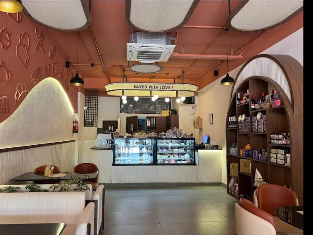 Oven The Bakery & Cafe - Motera photo 2