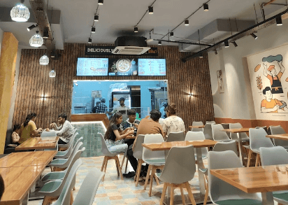 Taranovas Pizza - Vasna Bhayli Road