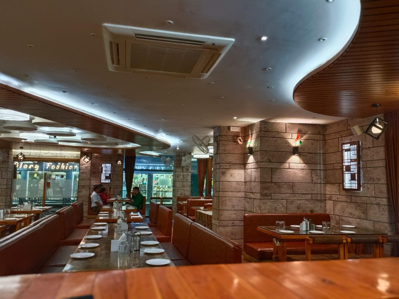Legend Restaurant - Mehsana photo 2