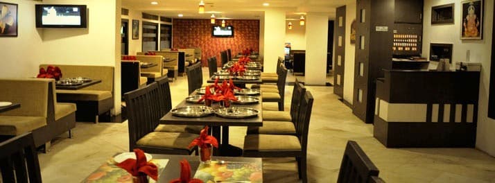 Click Hotel Yuvraj - Railway Station Road photo 1