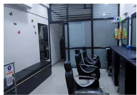 Kalsi Hair & beauty Studio - Vasan Bhayli Road photo 1
