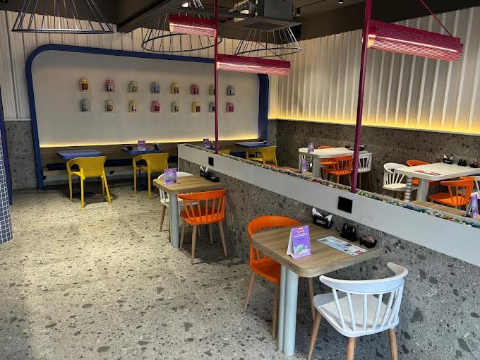 Hocco Eatery - Shela photo 2