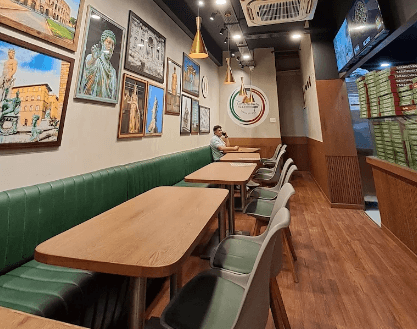 Taranovas Pizza - Naranpura