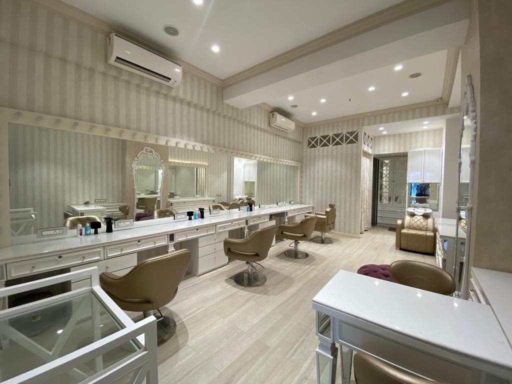 HD Unisex Salon - Thaltej photo 3