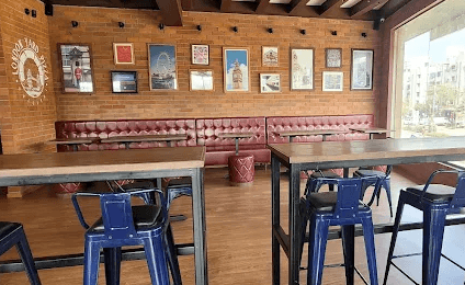 London Yard Pizza - Gandhinagar photo 2